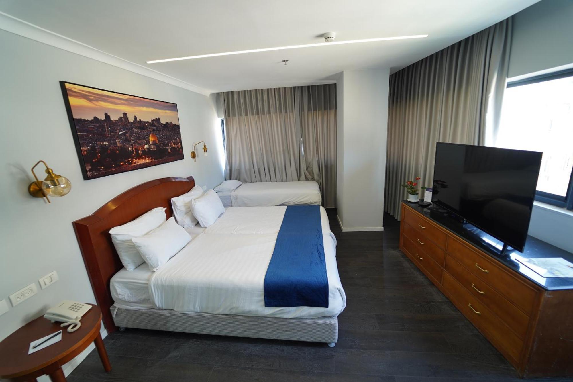 Spirit Of Herzl Hotel Йерусалим Екстериор снимка