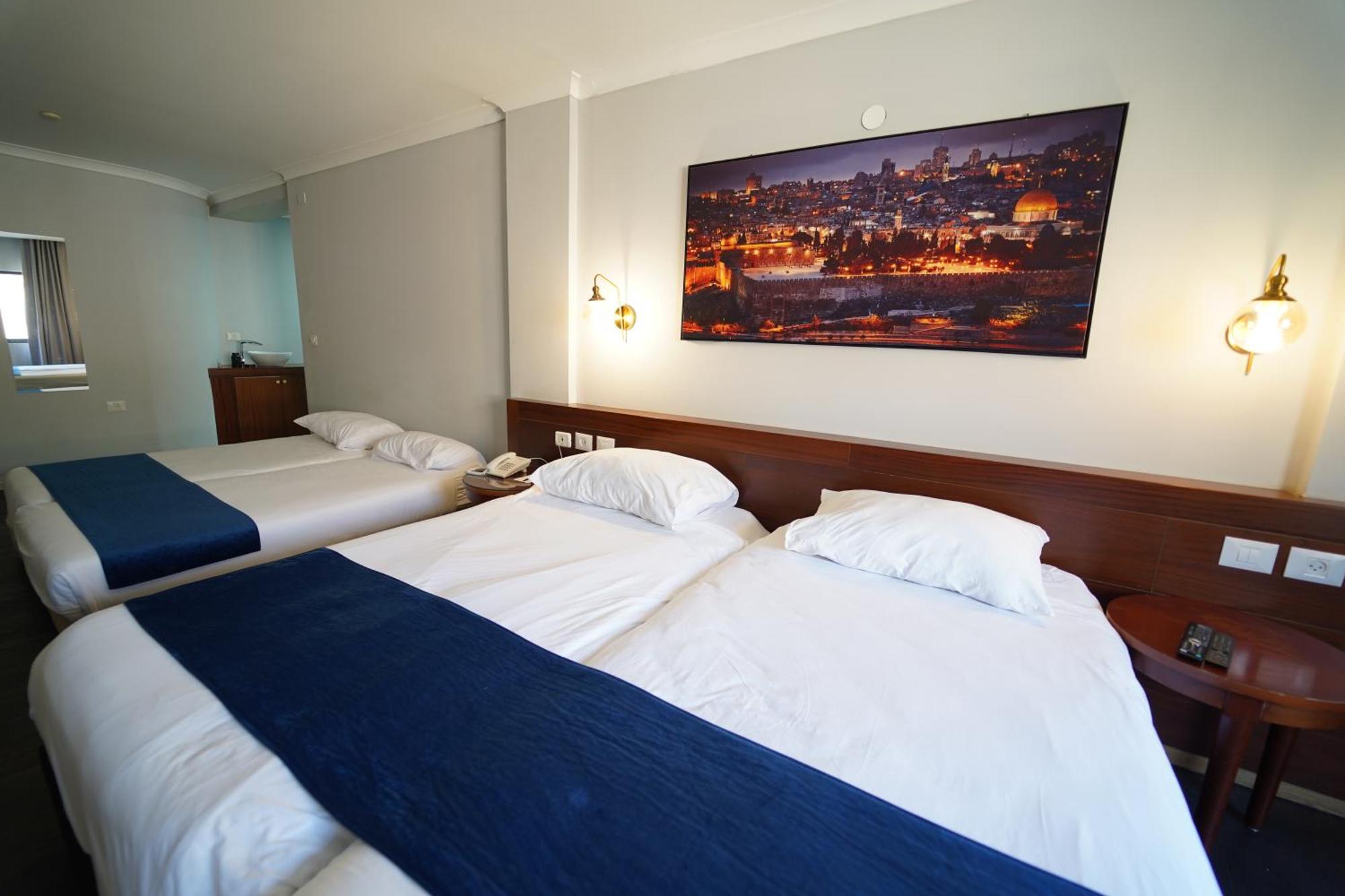 Spirit Of Herzl Hotel Йерусалим Екстериор снимка