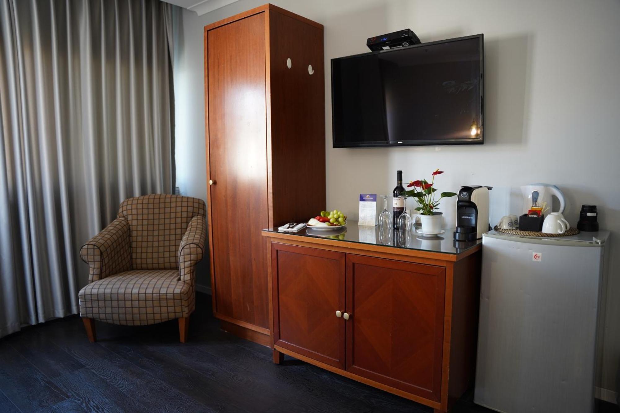 Spirit Of Herzl Hotel Йерусалим Екстериор снимка