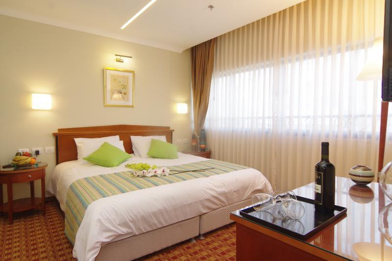 Spirit Of Herzl Hotel Йерусалим Екстериор снимка